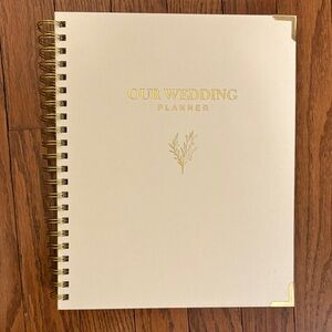 Elegant Wedding Planner with Gold Accents